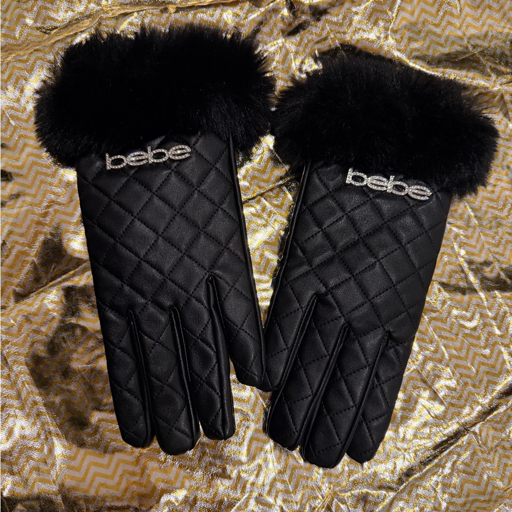 Bebe Quilted Black Gloves with Plush Fur Trim
